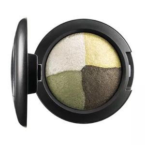 MAC cosmetics in the meadow mineralized eyeshadow